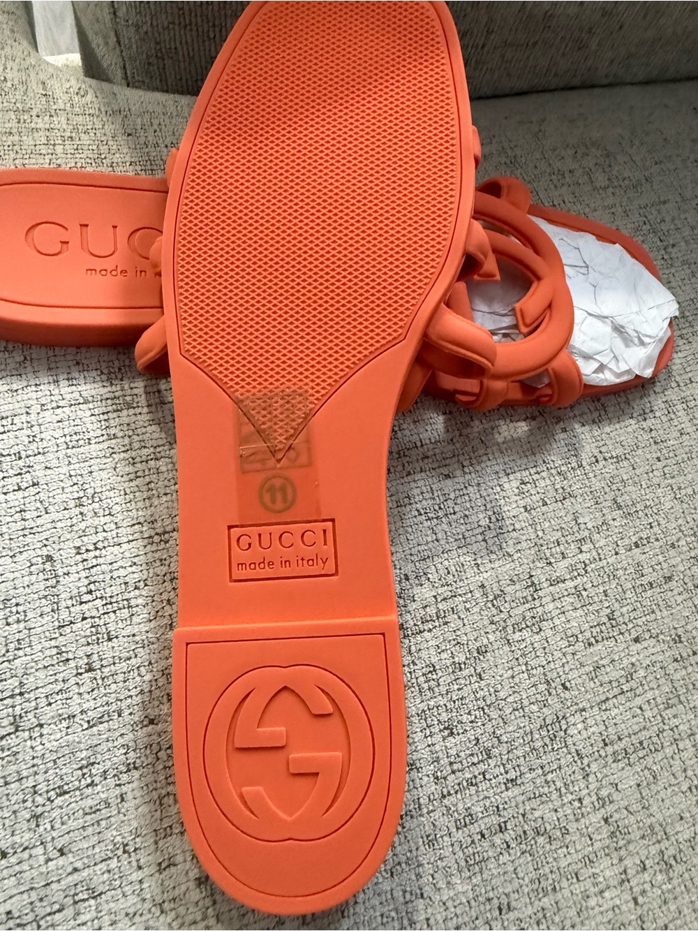 Gucci Orange Interlocking GG Slide Sandals - Picture 2 of 4